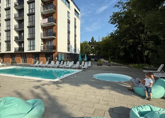 Park 公寓 波利亚纳